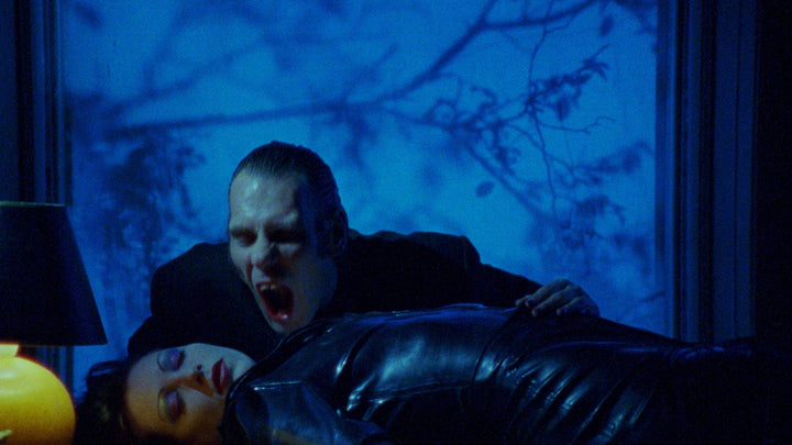 Razor Blade Smile [3-Disc 4K UHD w/LE Slipcover]