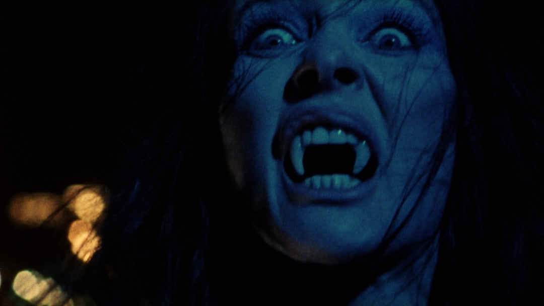 Razor Blade Smile [3-Disc 4K UHD w/LE Slipcover]