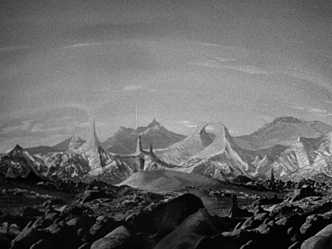 Unknown World [Blu-ray]