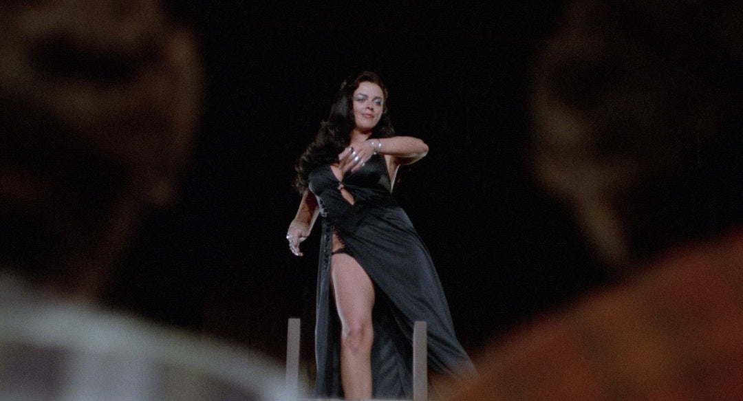 Russ Meyer's Up! [2-Disc 4K UHD w/Slipcover]